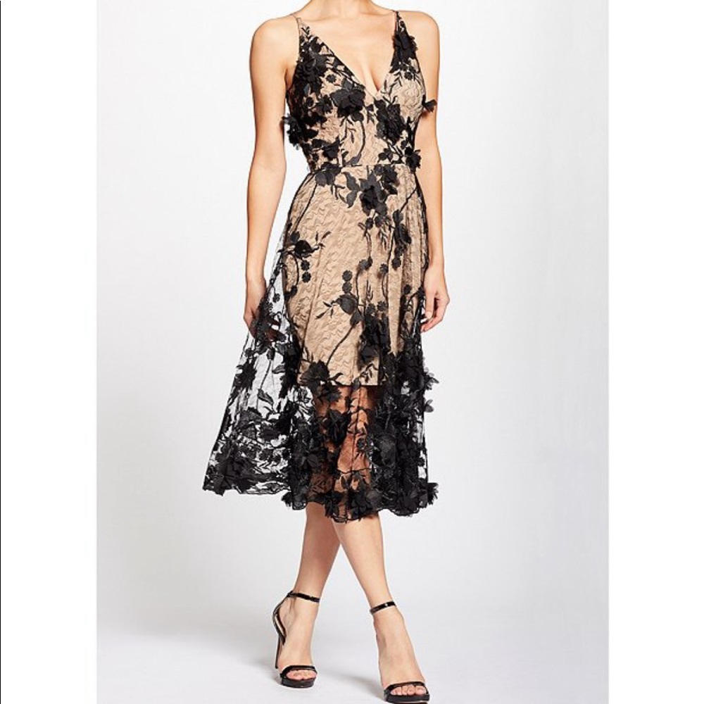 NWOT Dress the Population Audrey 3D floral dress